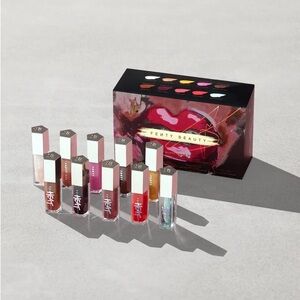 FENTY BEAUTY THE GLOSS BOMB VAULT FULL-SIZE UNIVERSAL LIP LUMINIZER 10-PIECE SET